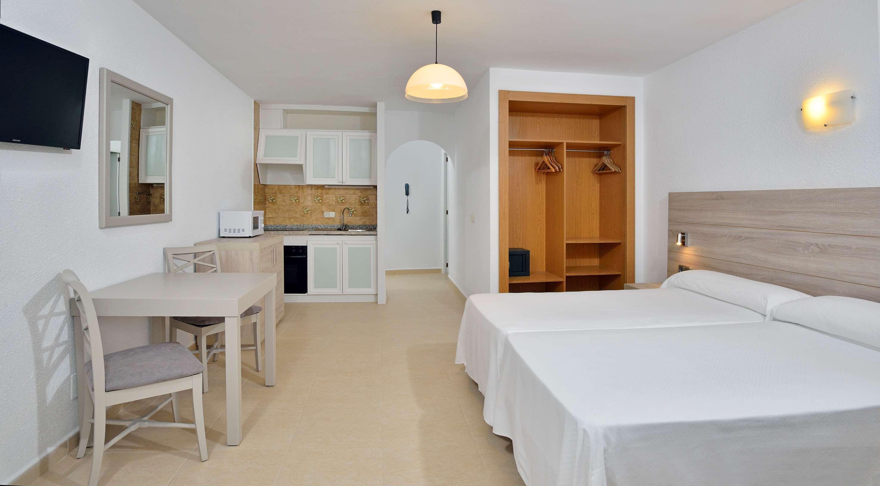 Sol Cala D'Or Apartamentos Екстер'єр фото